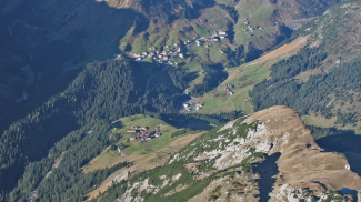 Lechleiten und Warth