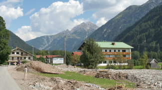 nach dem Hochwasser 2005 in Holzgau
