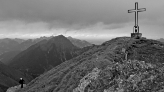 roter stein thaneller tannheimer berge