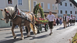 Erntedank-Fest 2008 Umzugswagen Reutte