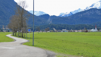 Königsweg und Kirche von Breitenwang an der Via Claudia Augusta