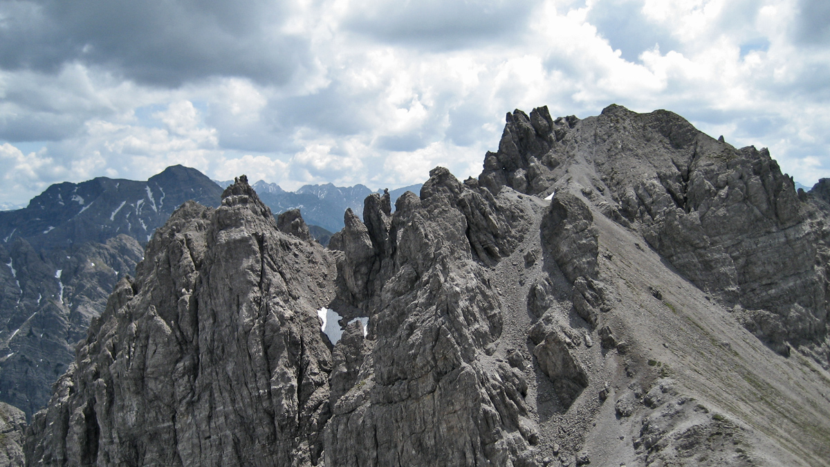 Mittergrotzenspitze