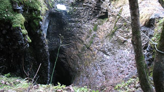 höllloch