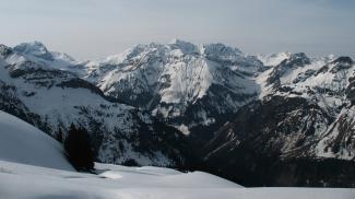 braunarlspitze mohnenfluh